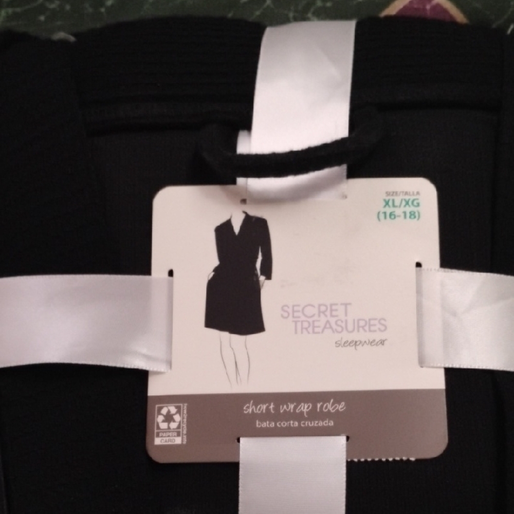 Women's Secret Treasures Black Wrap Sleepwear